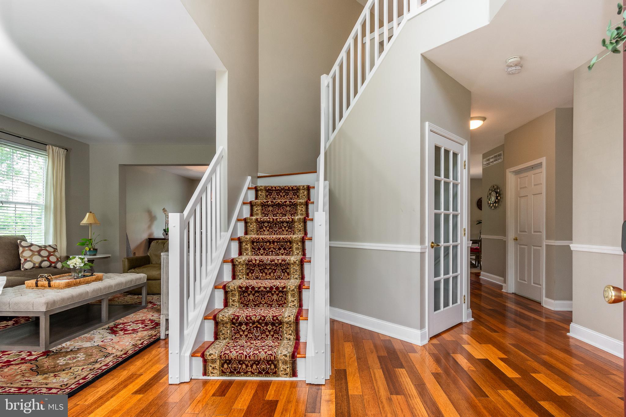 NORTH POINTE - Residential