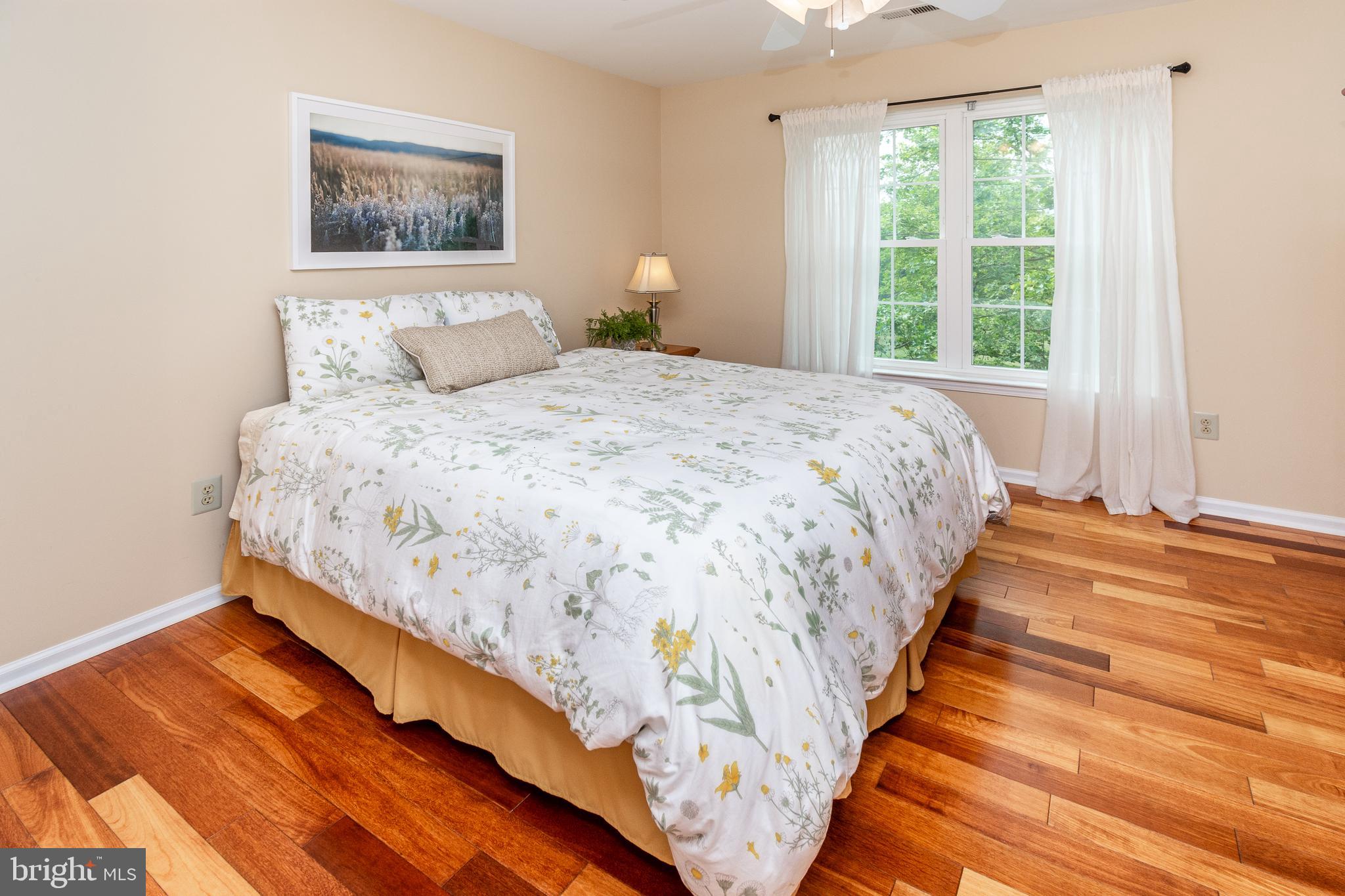 NORTH POINTE - Residential