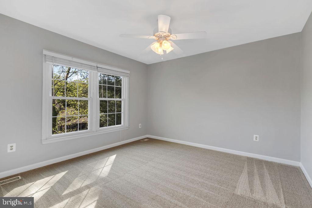 CONNEMARA WOODS - Residential