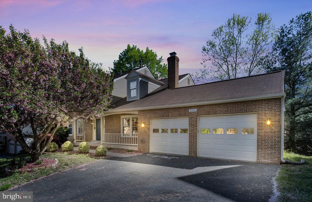 CONNEMARA WOODS - Residential