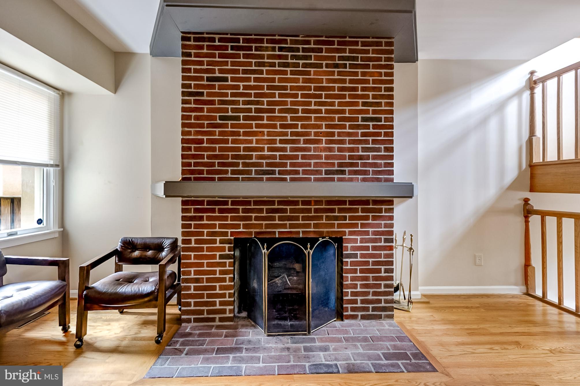 13 E HENRIETTA STREET