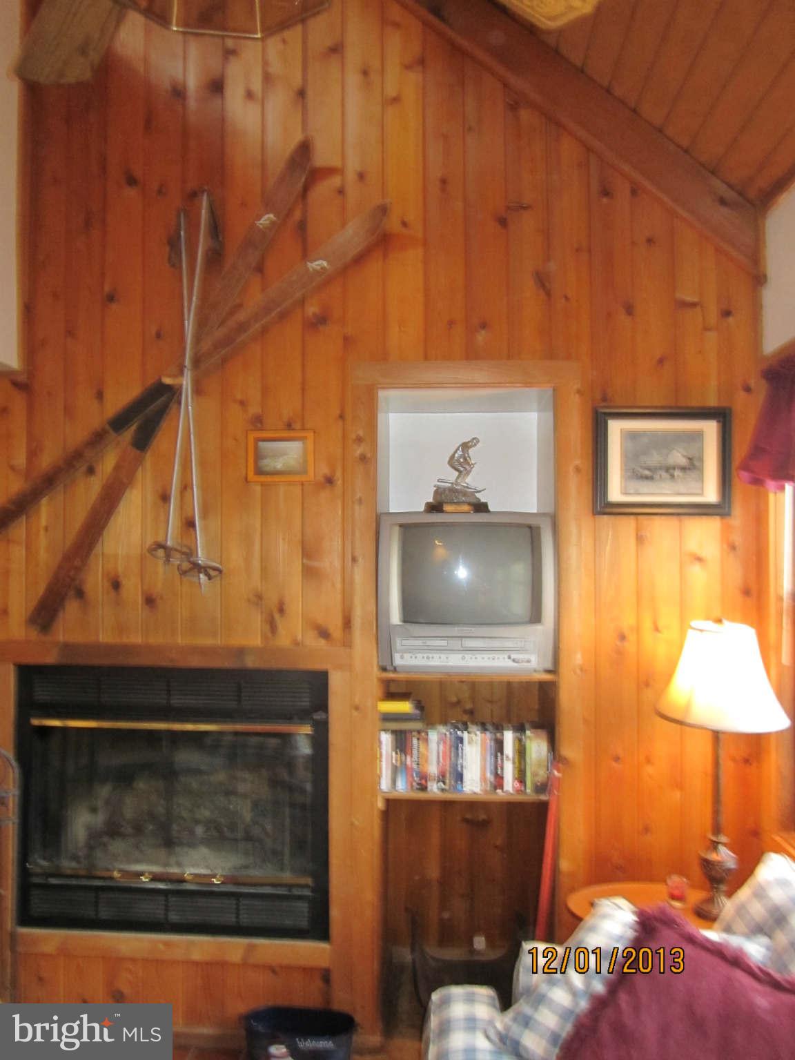 LAKEVIEW - Residential