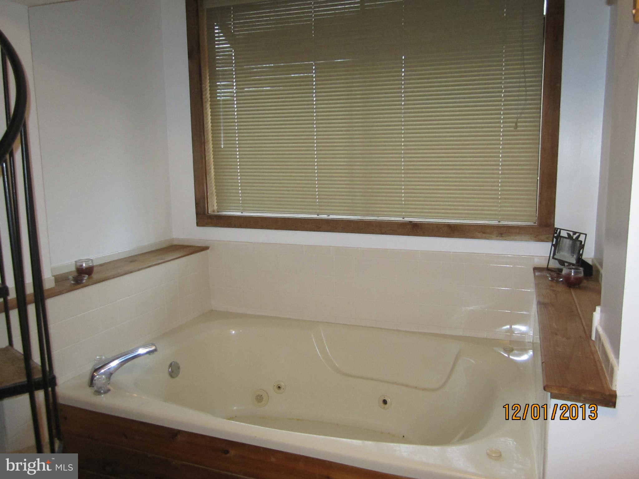 LAKEVIEW - Residential