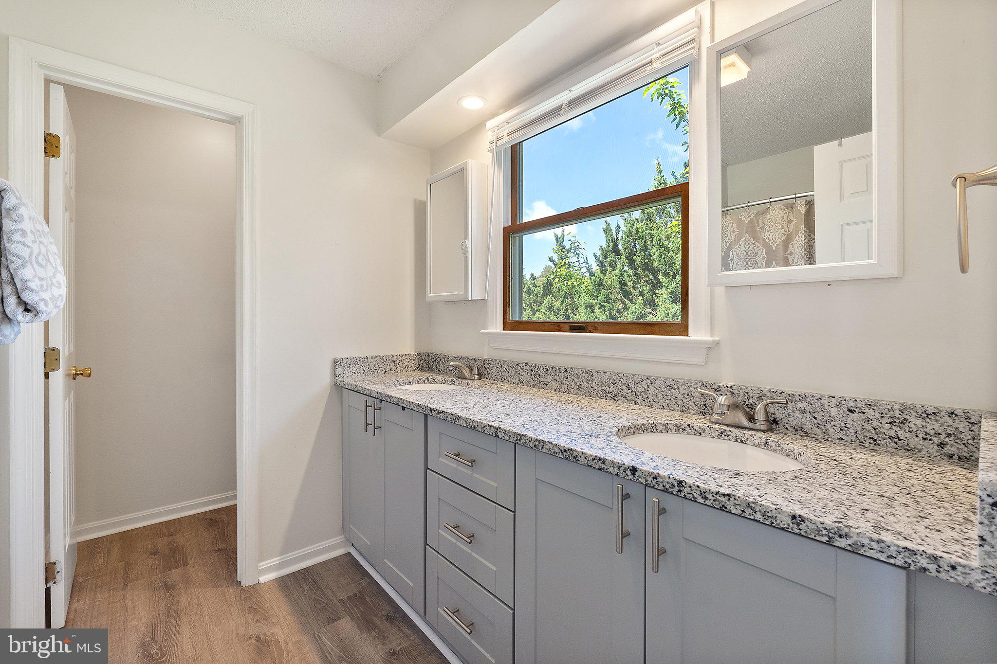 NORWOOD - Residential