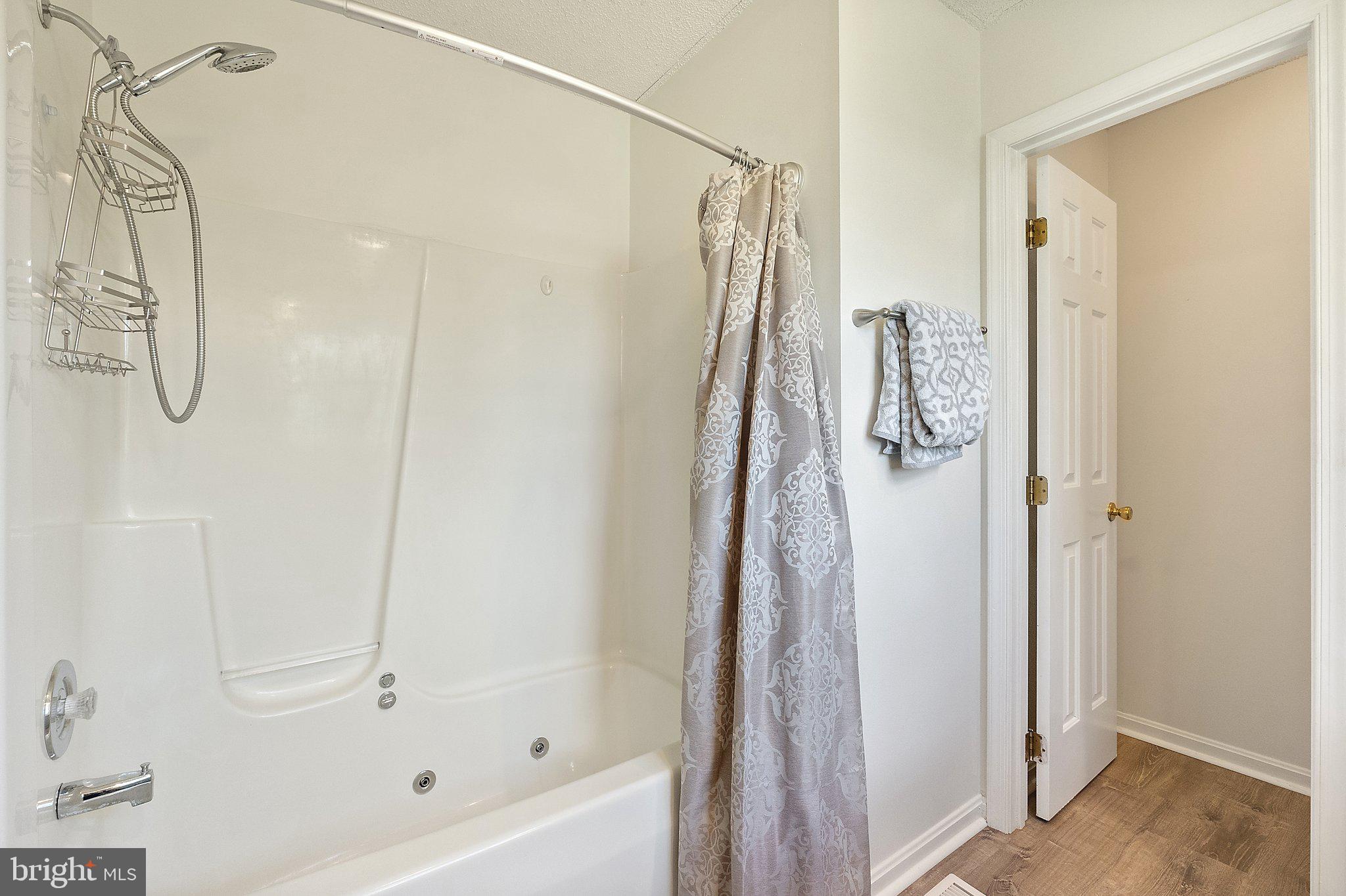 NORWOOD - Residential