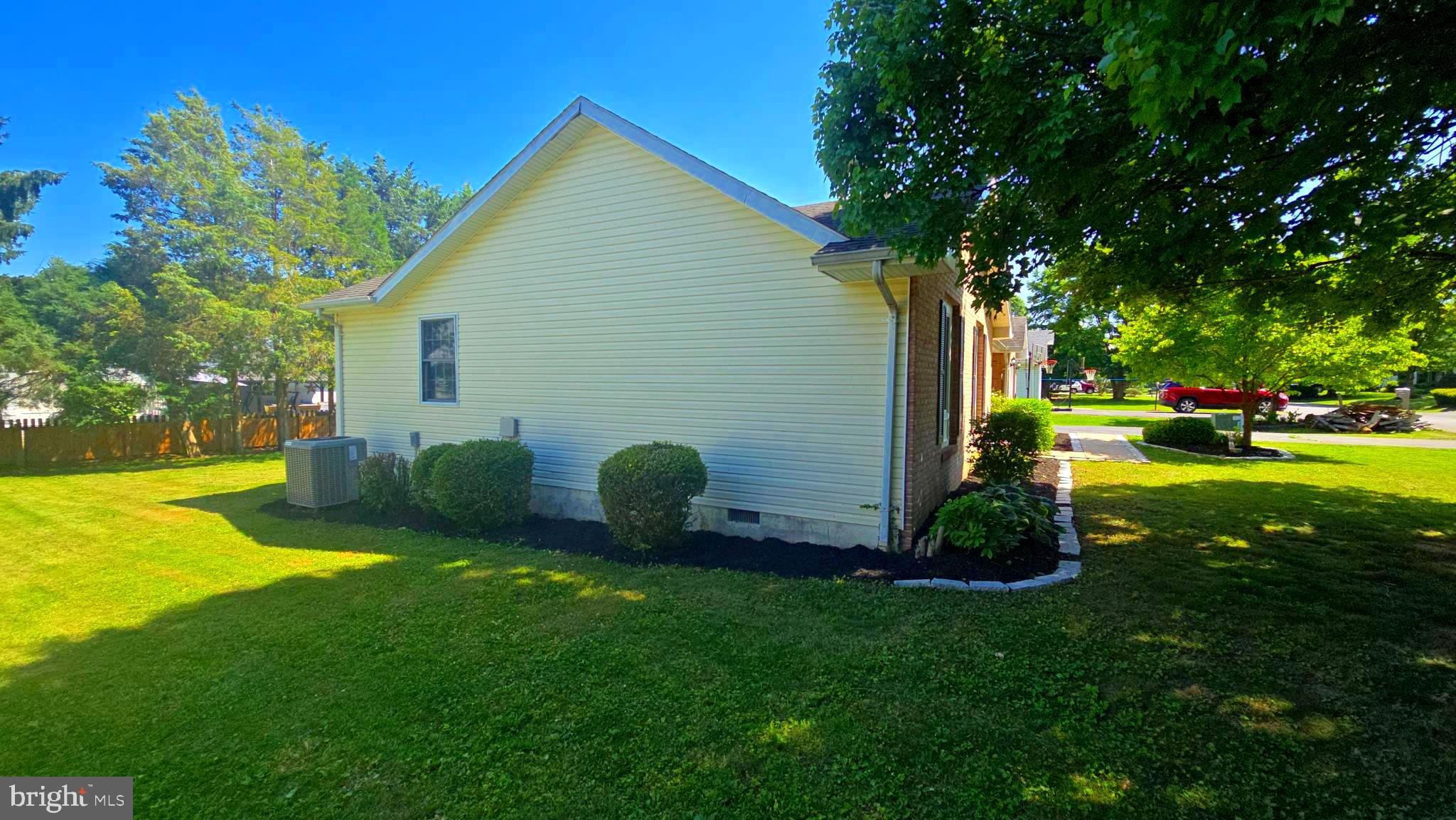 SPRING MILLS - Residential