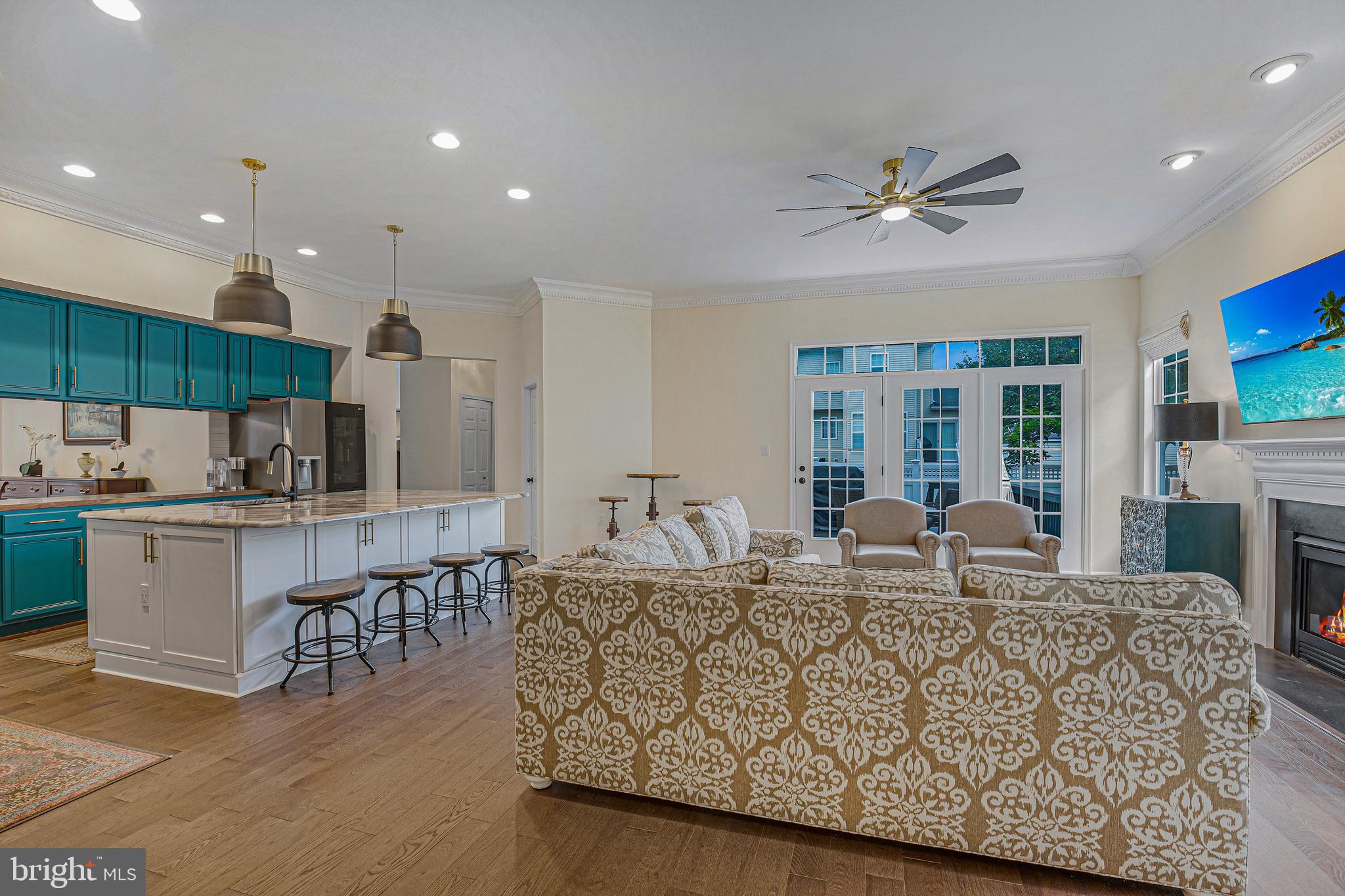 LAKE POINT ROUND HILL - Residential