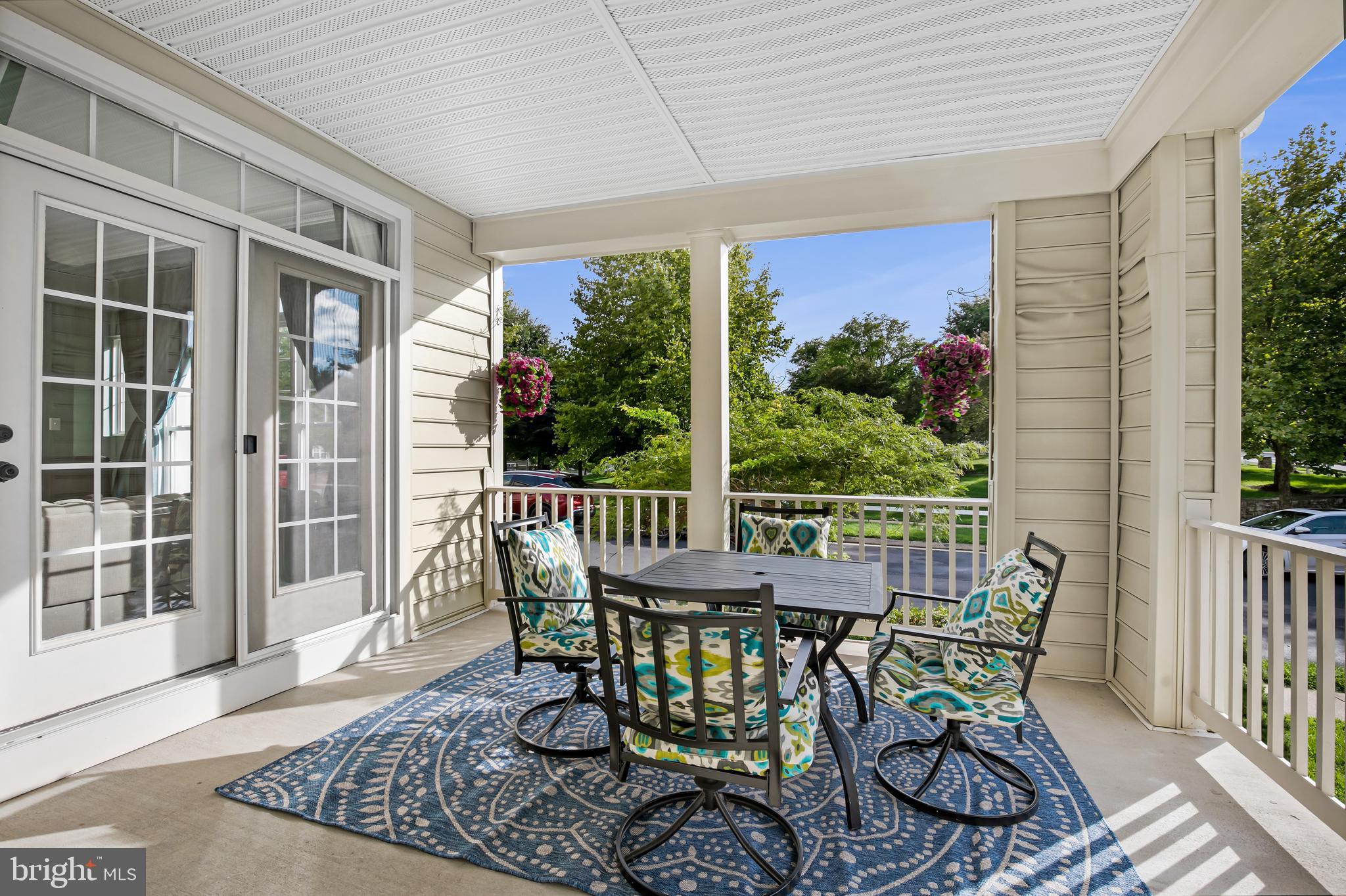 LAKE POINT ROUND HILL - Residential