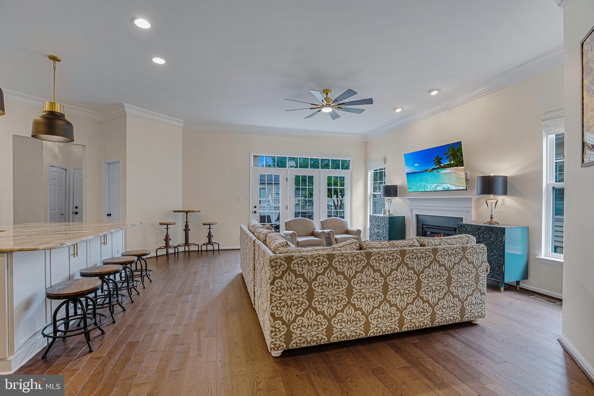 LAKE POINT ROUND HILL - Residential