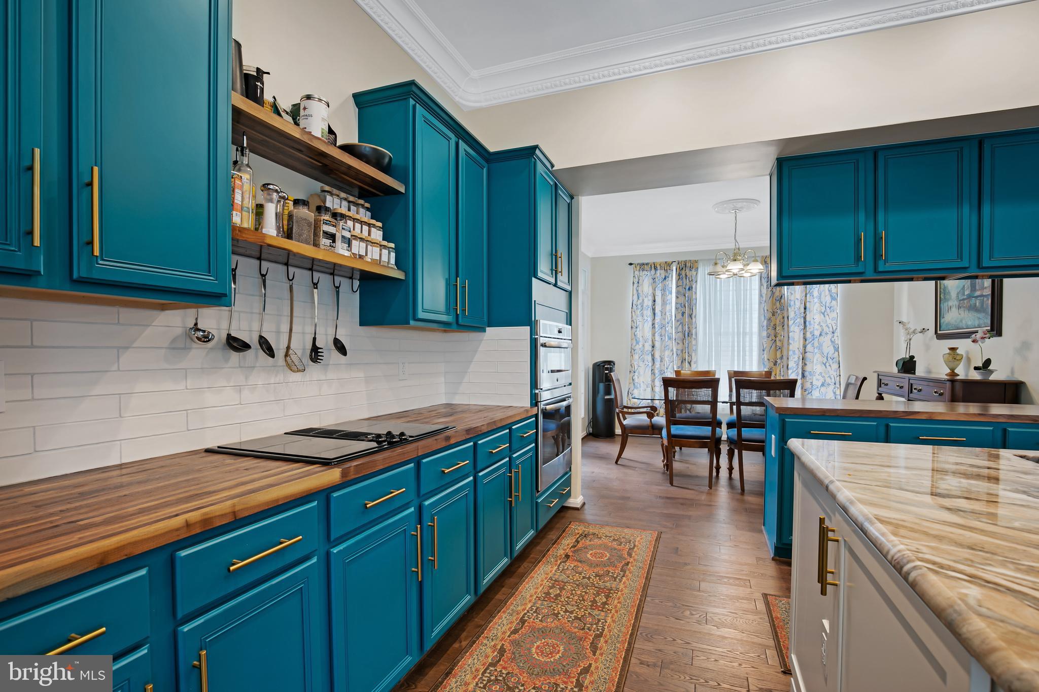 LAKE POINT ROUND HILL - Residential