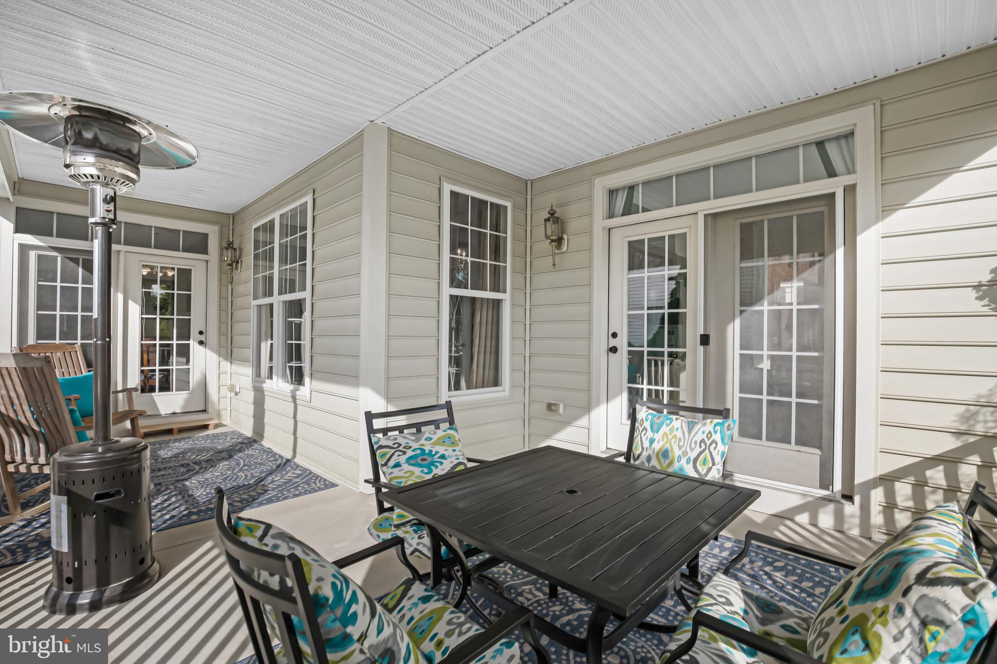 LAKE POINT ROUND HILL - Residential