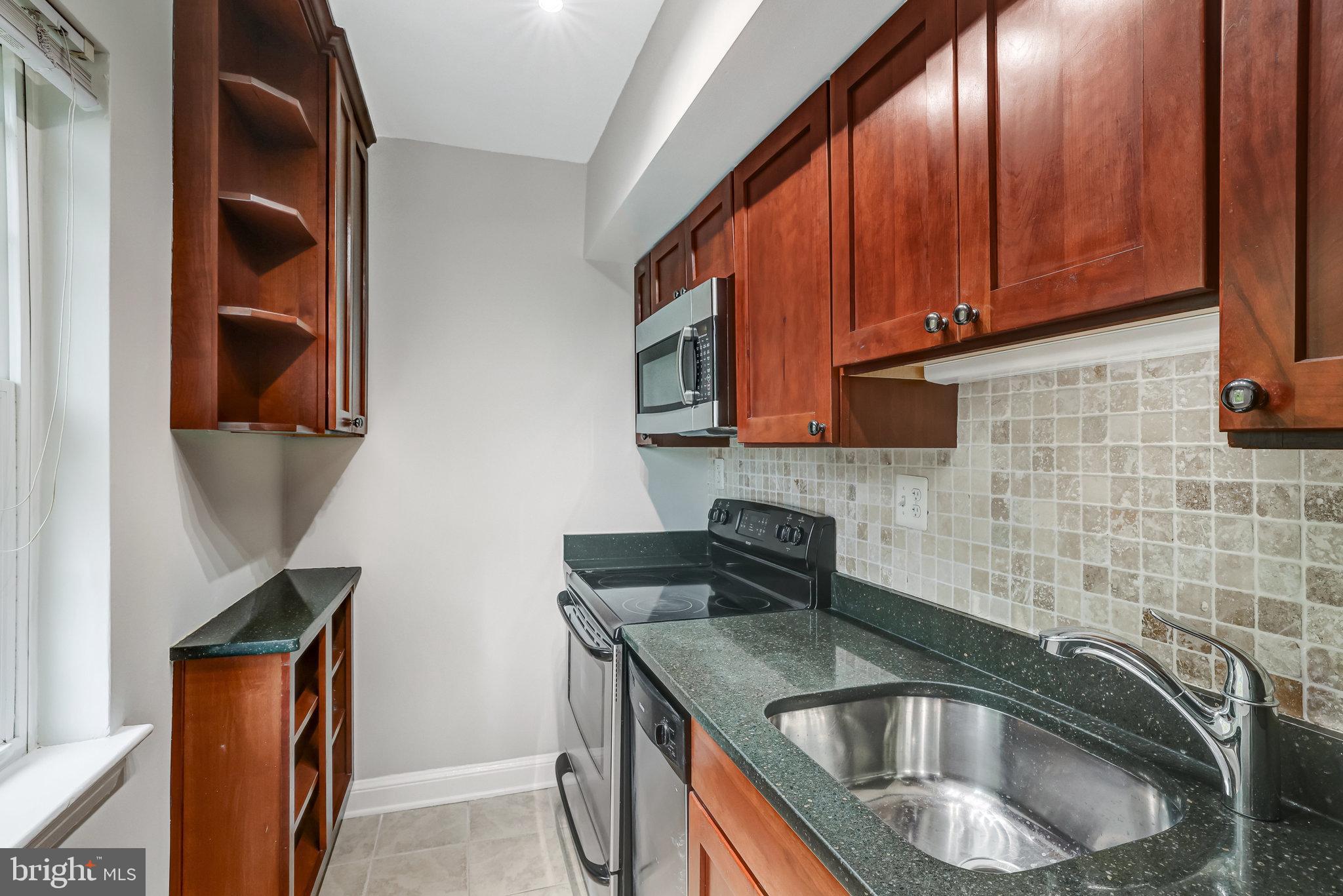 WESTMORELAND TERRACE - Residential