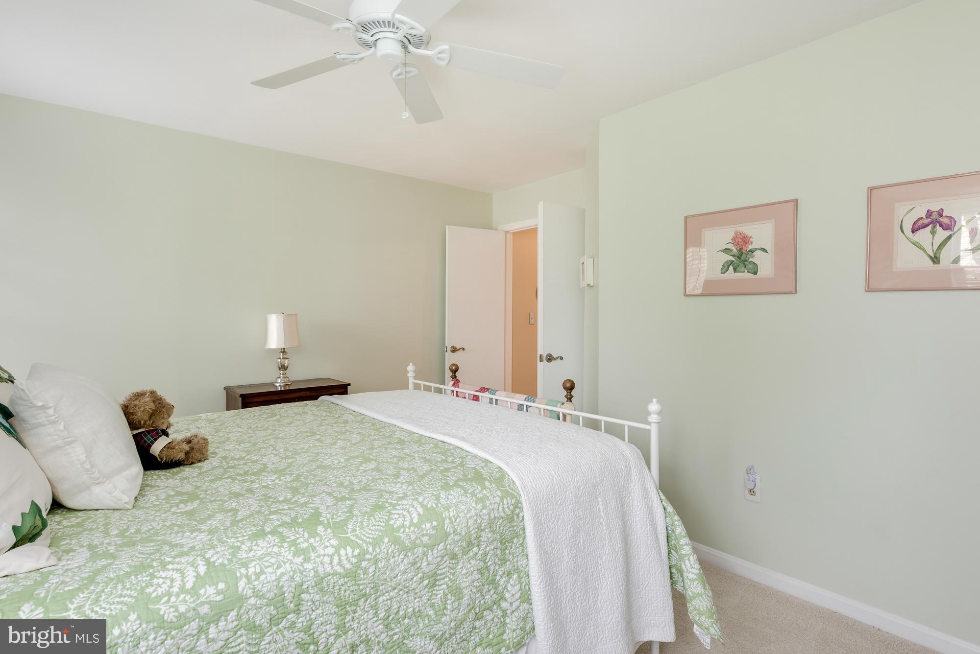 MARINERS LANDING - Residential