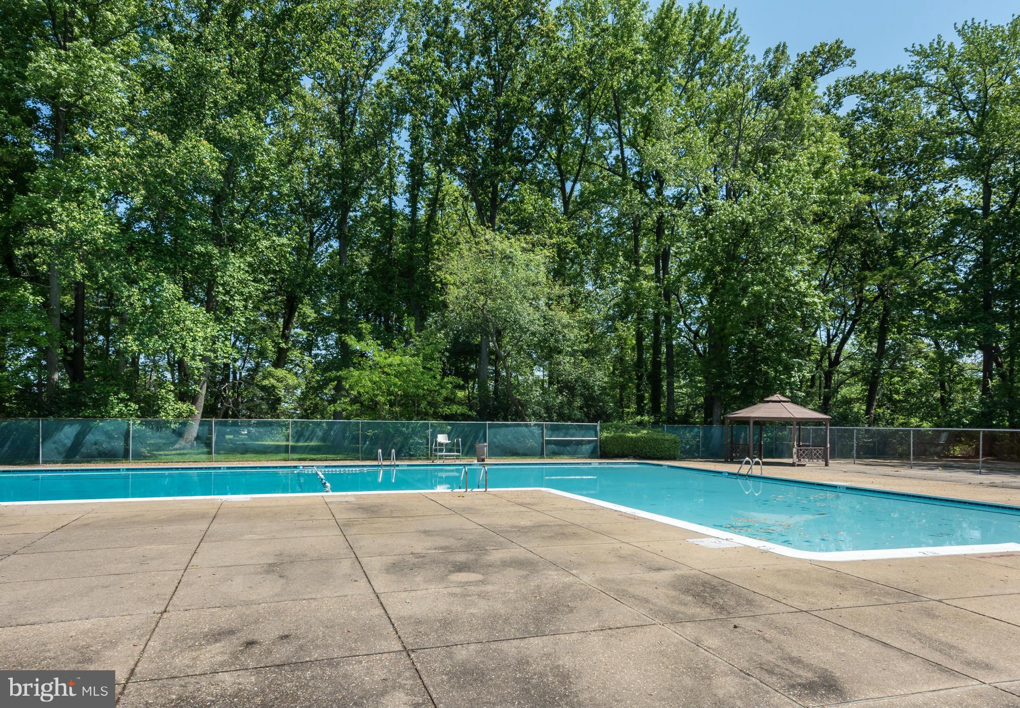 MARINERS LANDING - Residential