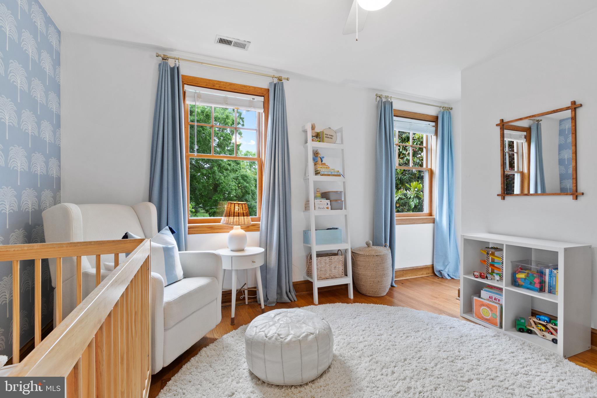 ARLINGTON HEIGHTS - Residential