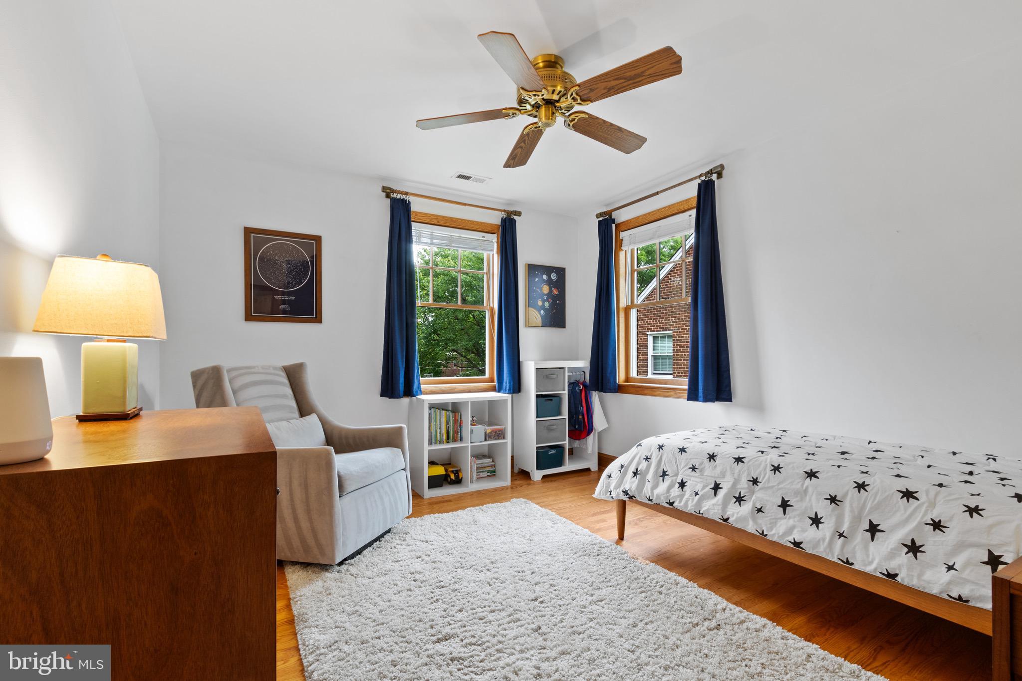 ARLINGTON HEIGHTS - Residential