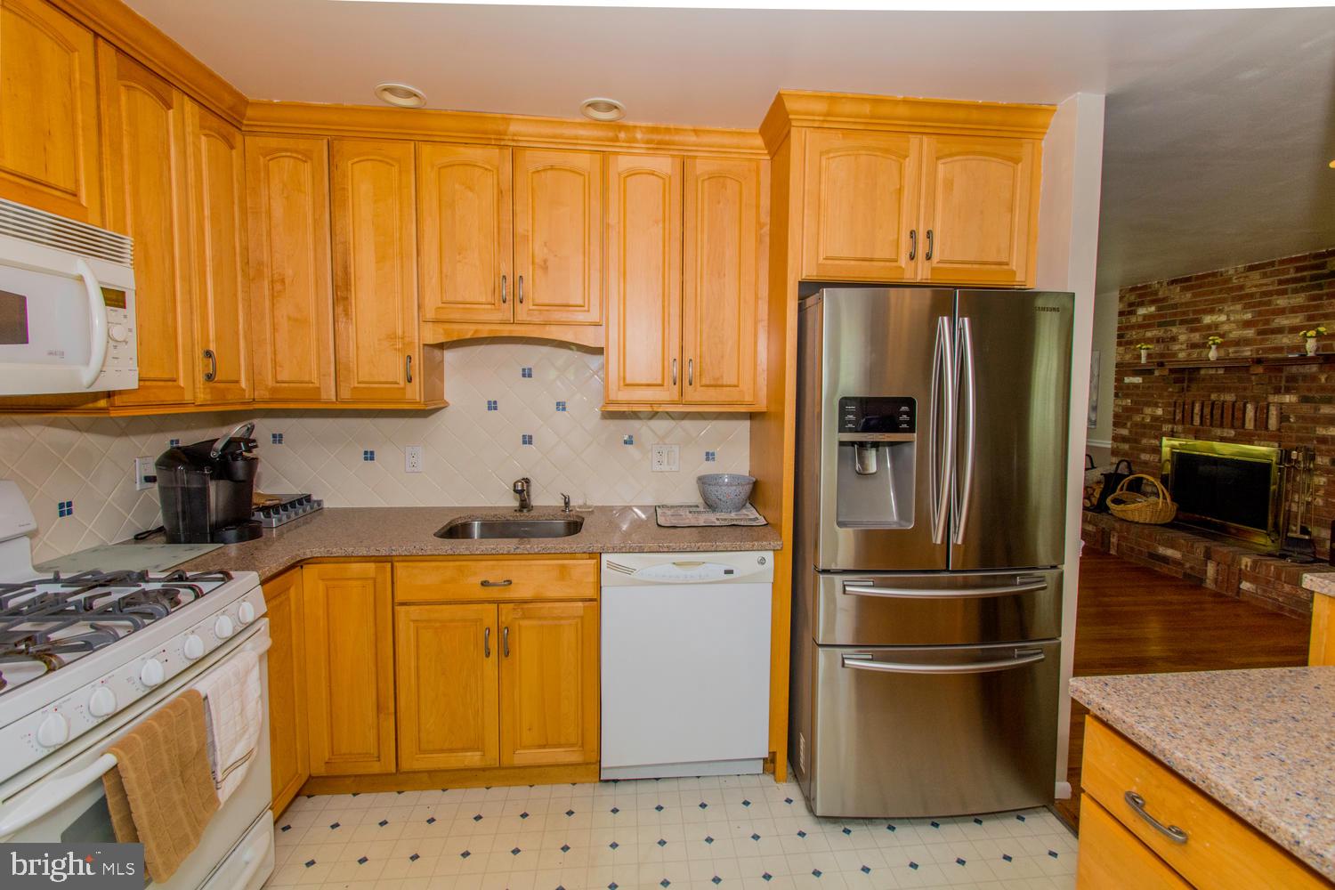 GLEN BURNIE PARK - Residential