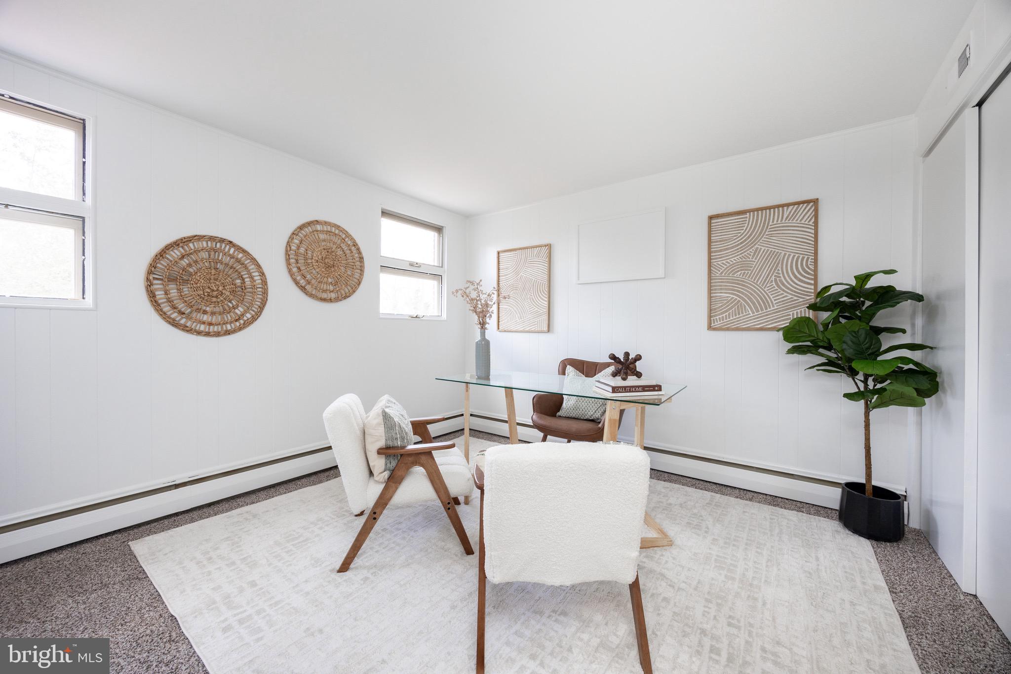 COLONIAL PARK - Residential