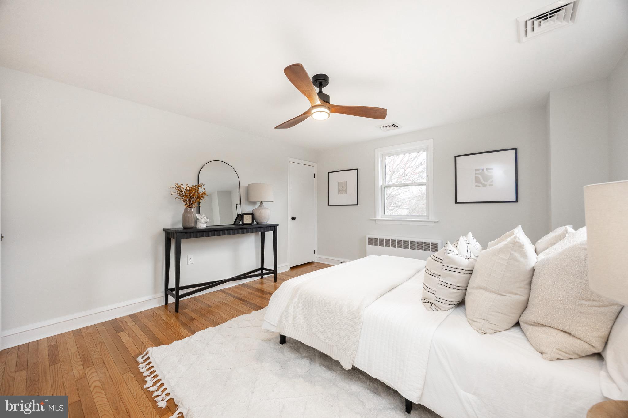 COLONIAL PARK - Residential