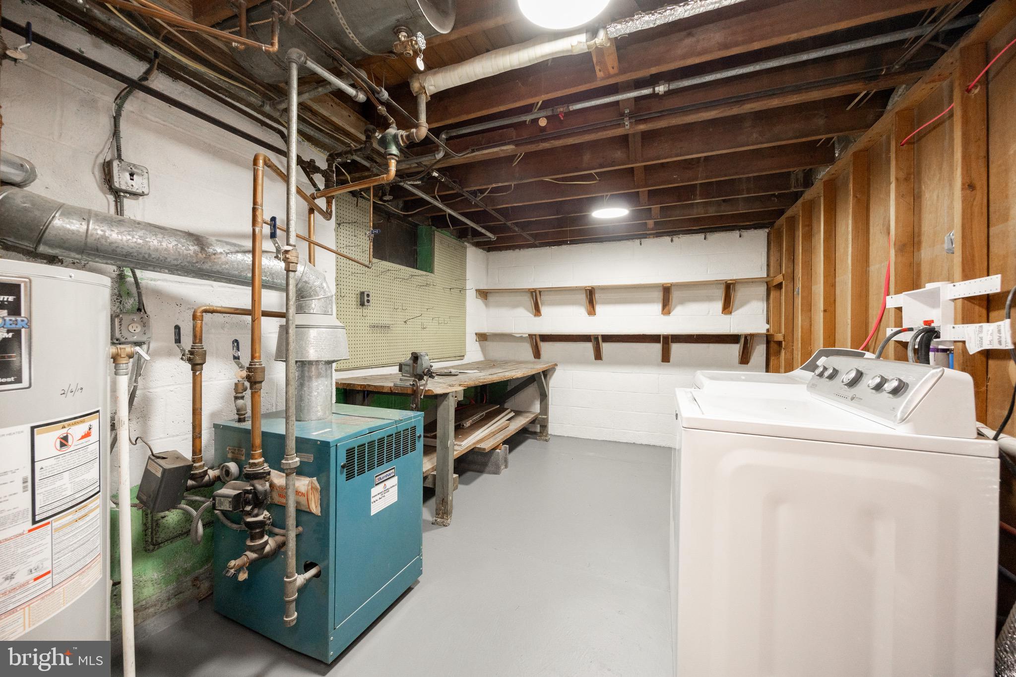 COLONIAL PARK - Residential