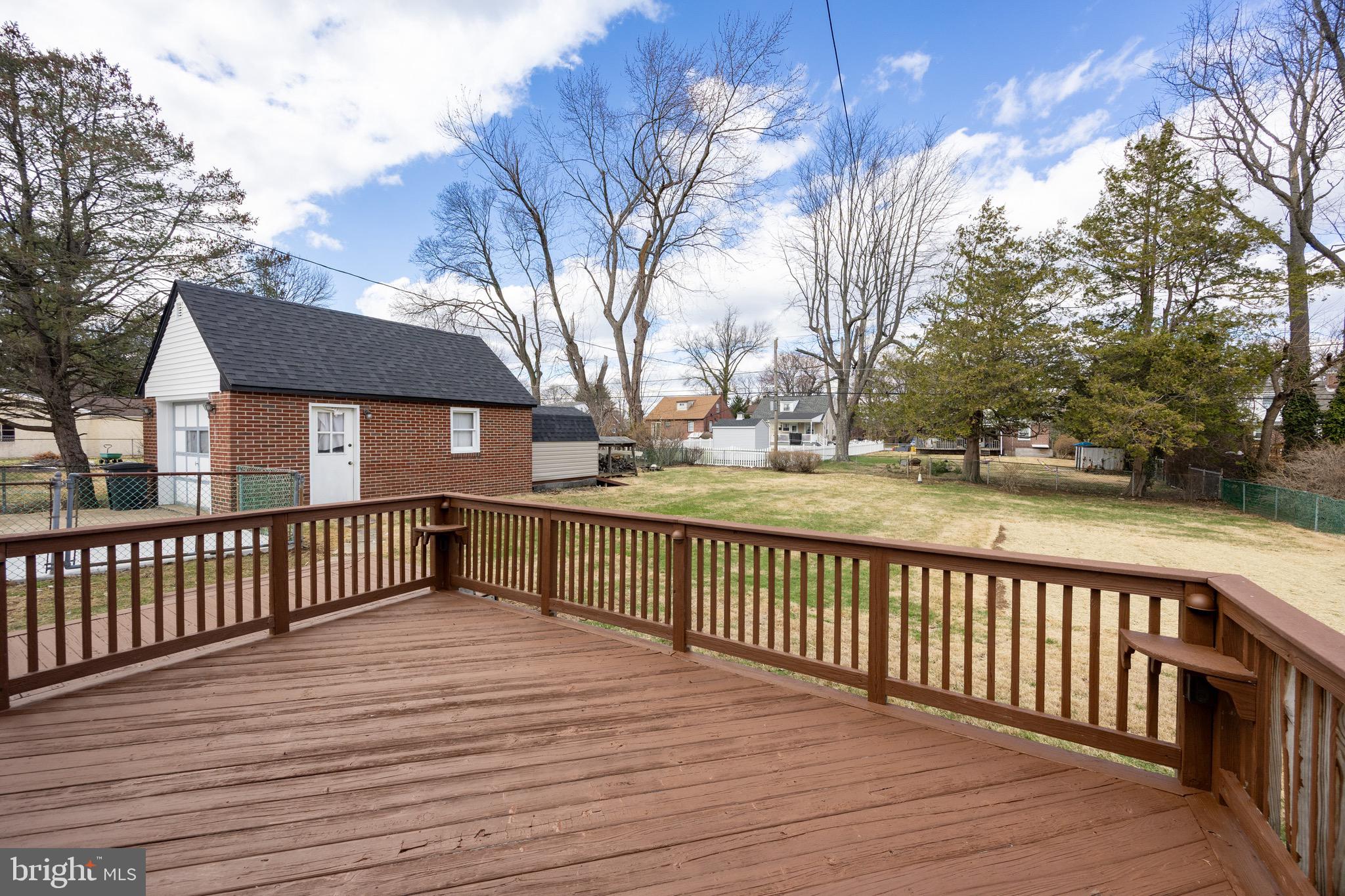 COLONIAL PARK - Residential