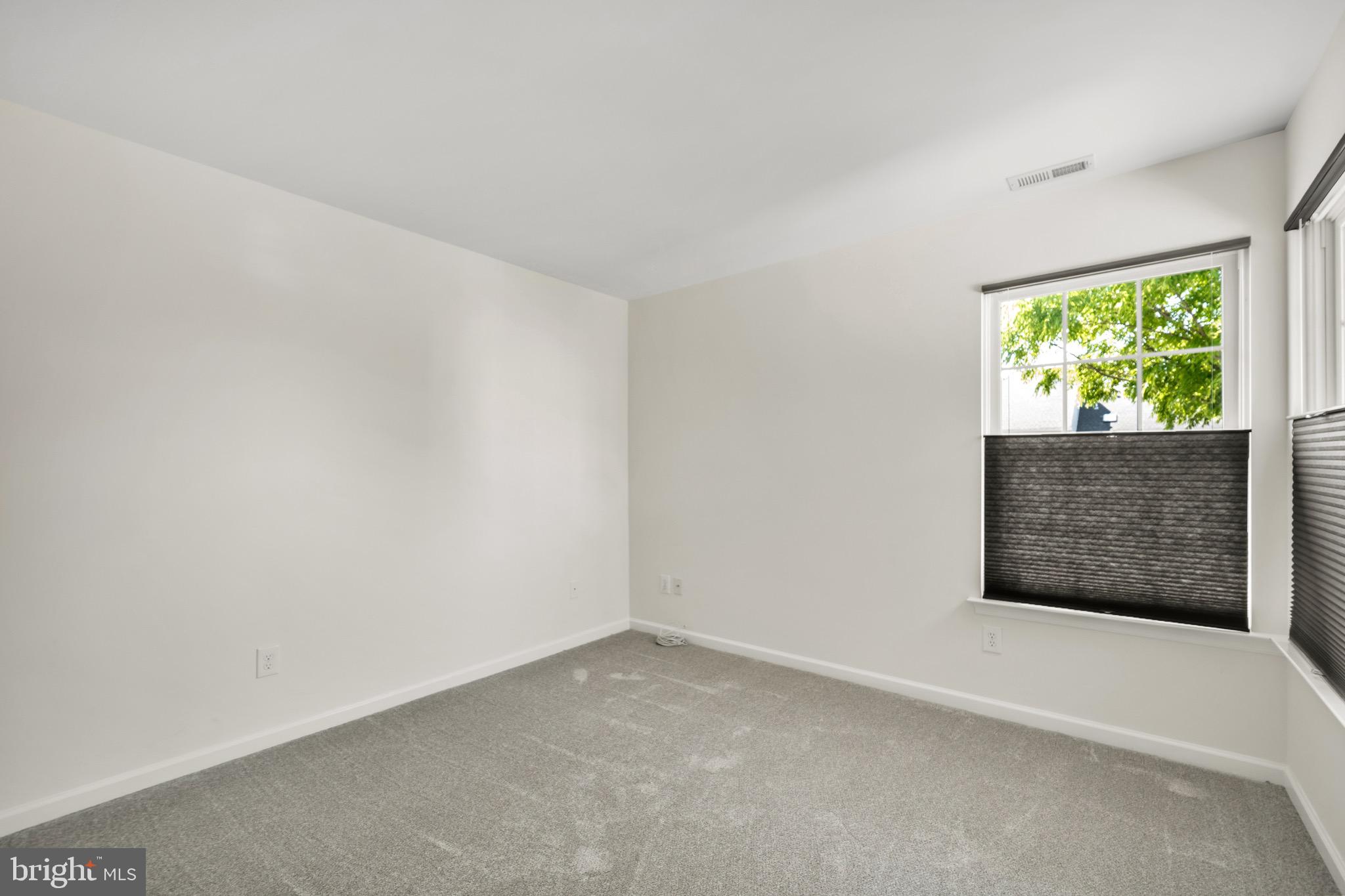 BROOKSTONE - Residential