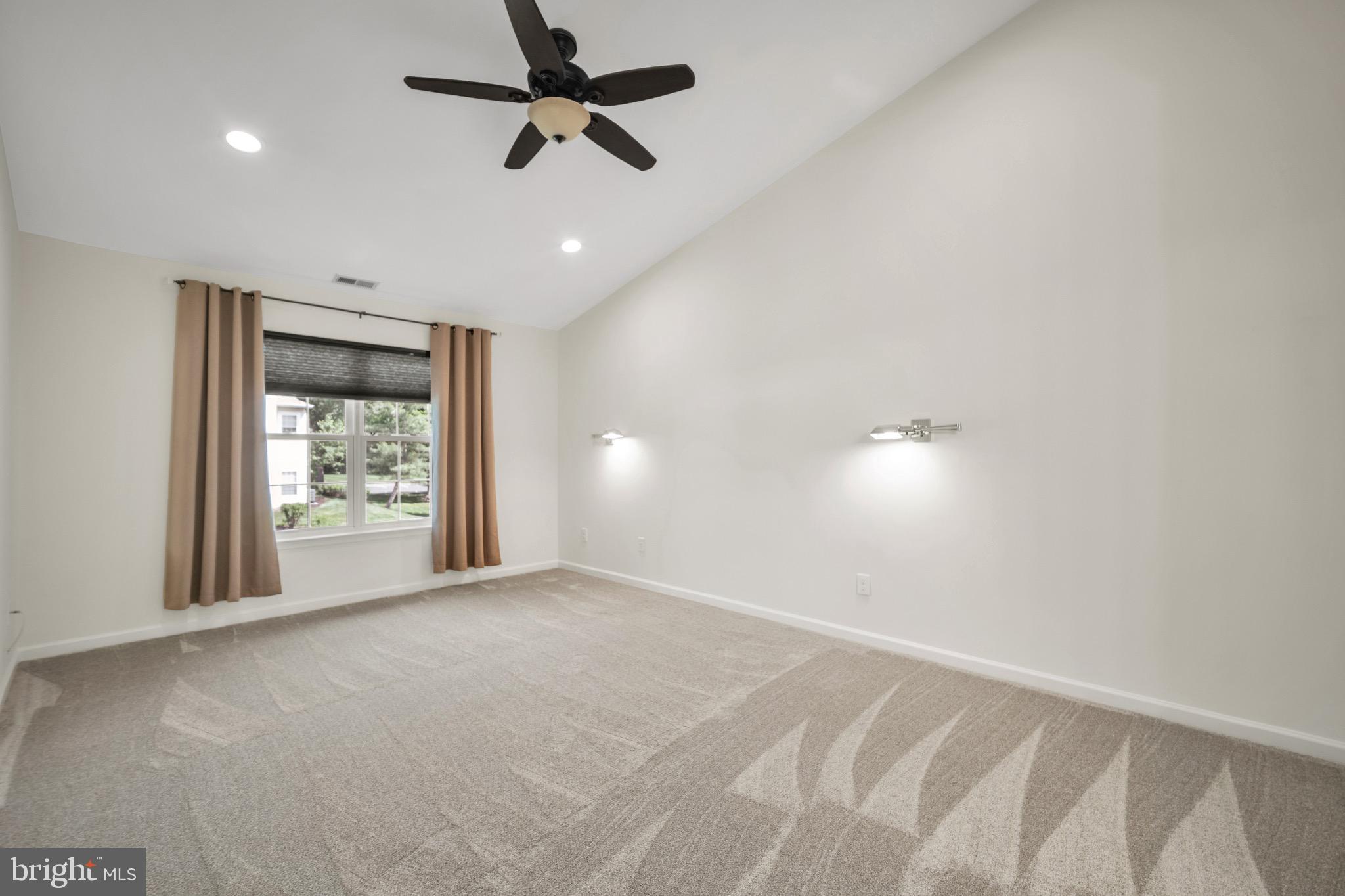 BROOKSTONE - Residential