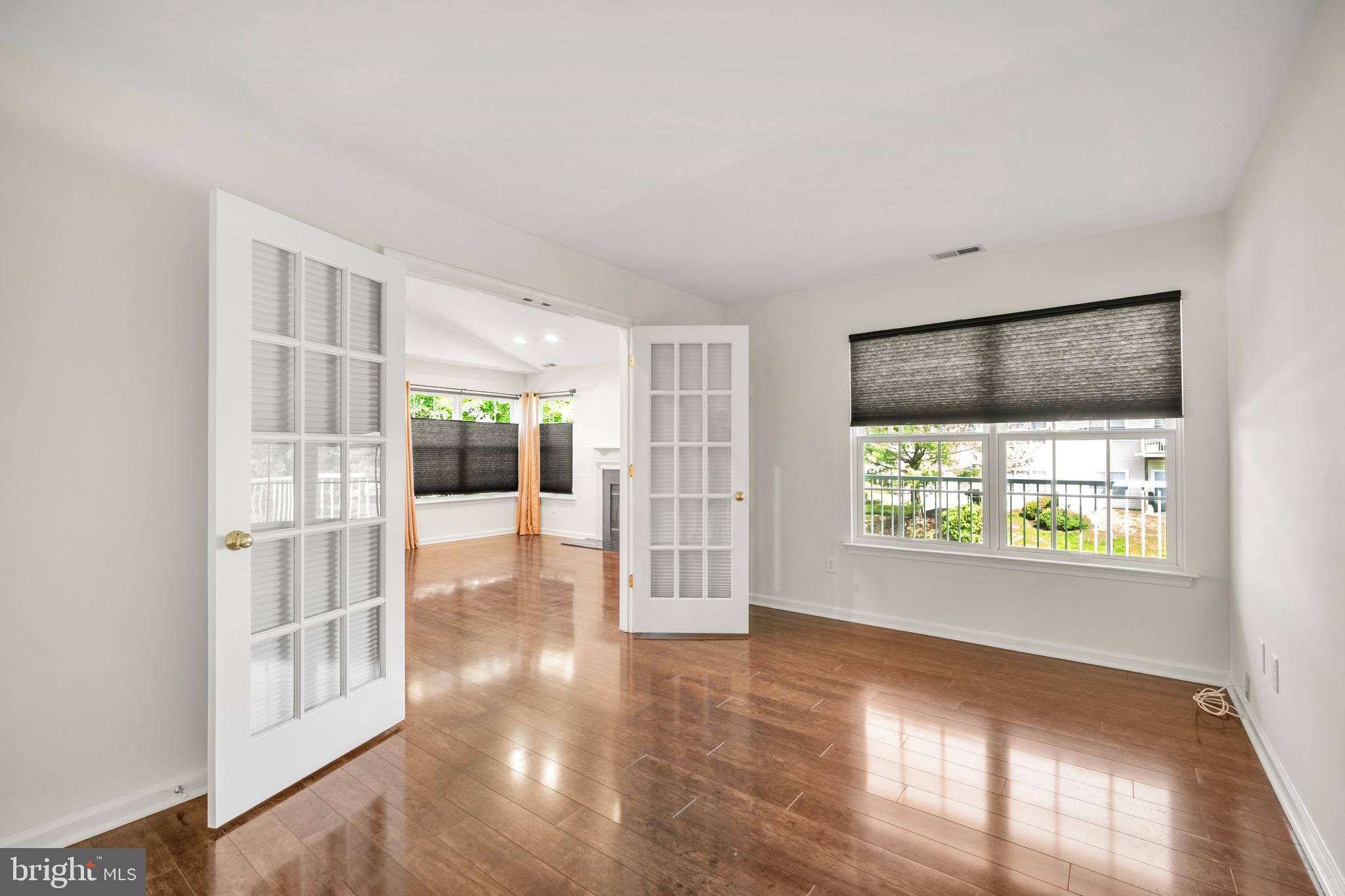 BROOKSTONE - Residential