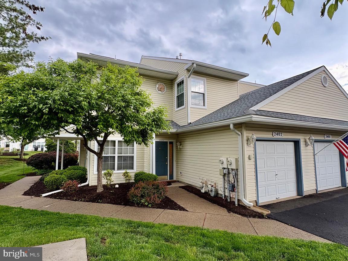 BROOKSTONE - Residential