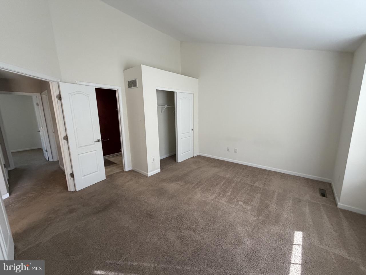 BELLE AYRE - Residential