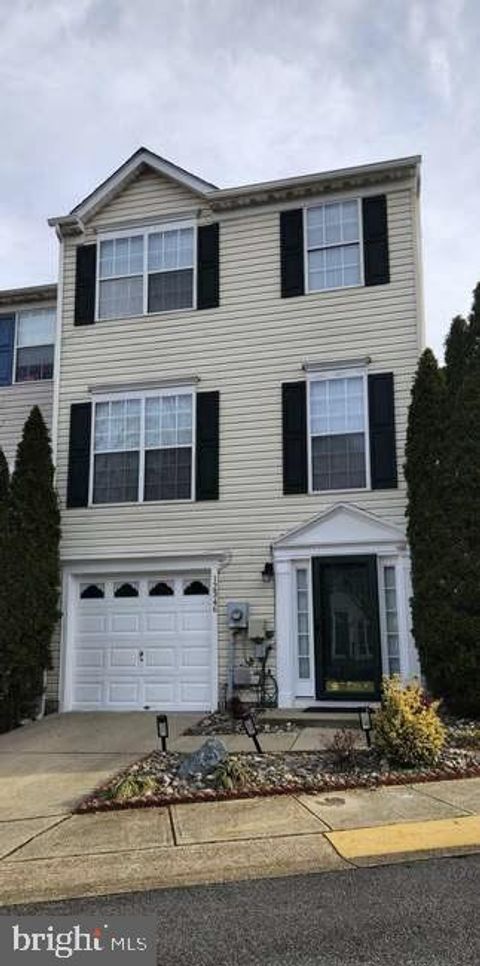 Townhouse For Rent - 12346 Sweetbriar Place<br/> WALDORF, MD 20602