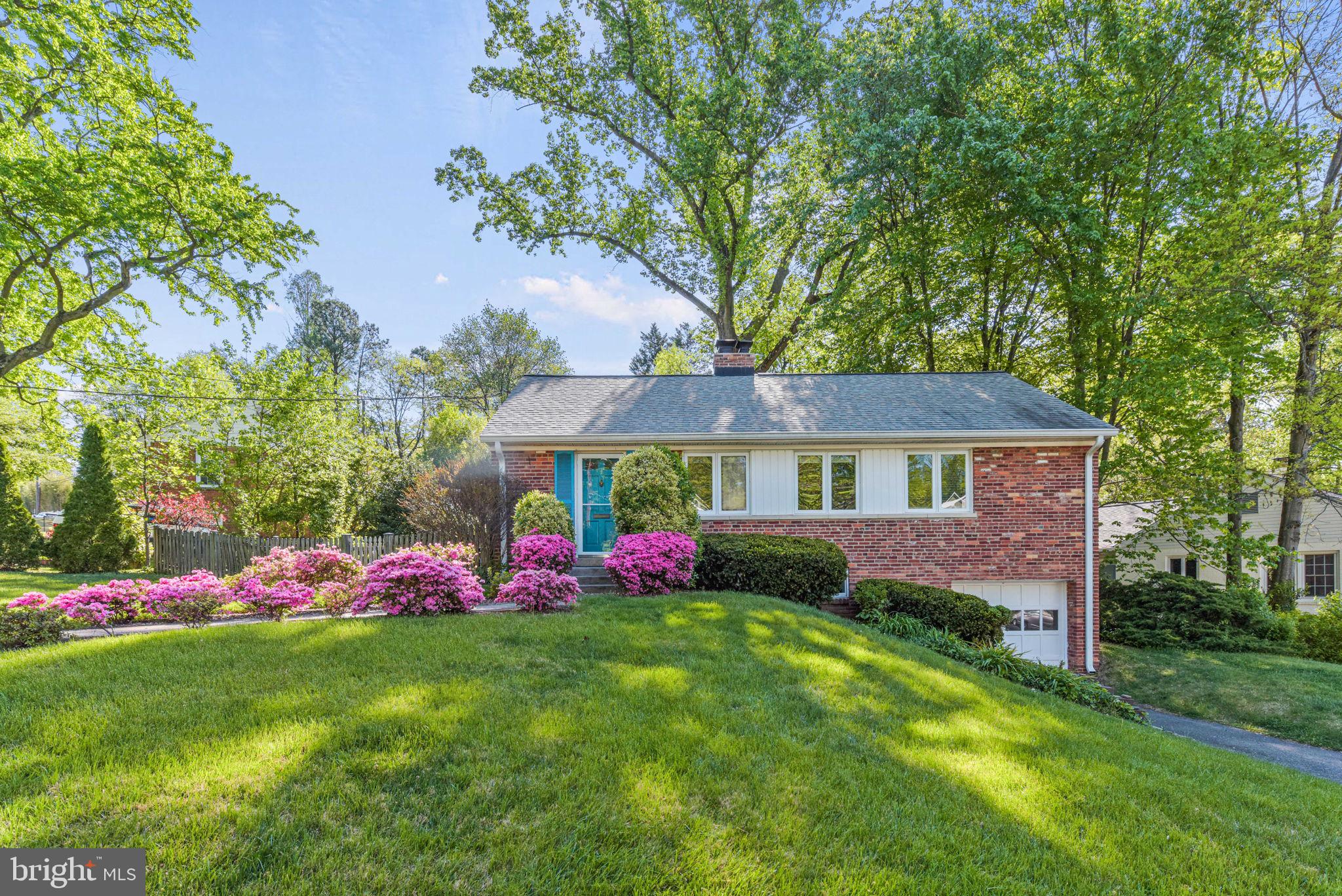 BRADDOCK HEIGHTS - Residential