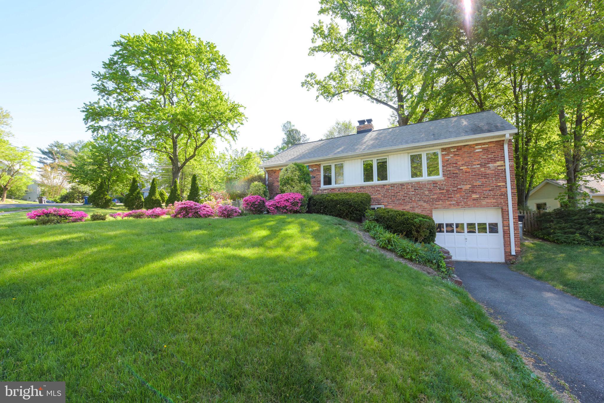 BRADDOCK HEIGHTS - Residential