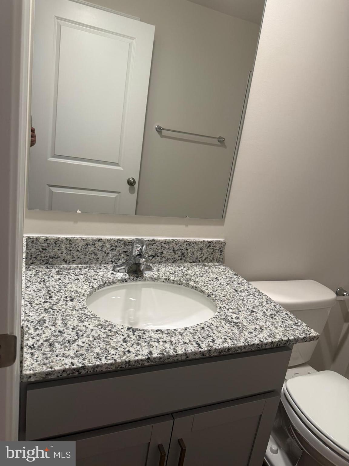 WEST WIND - Residential Lease