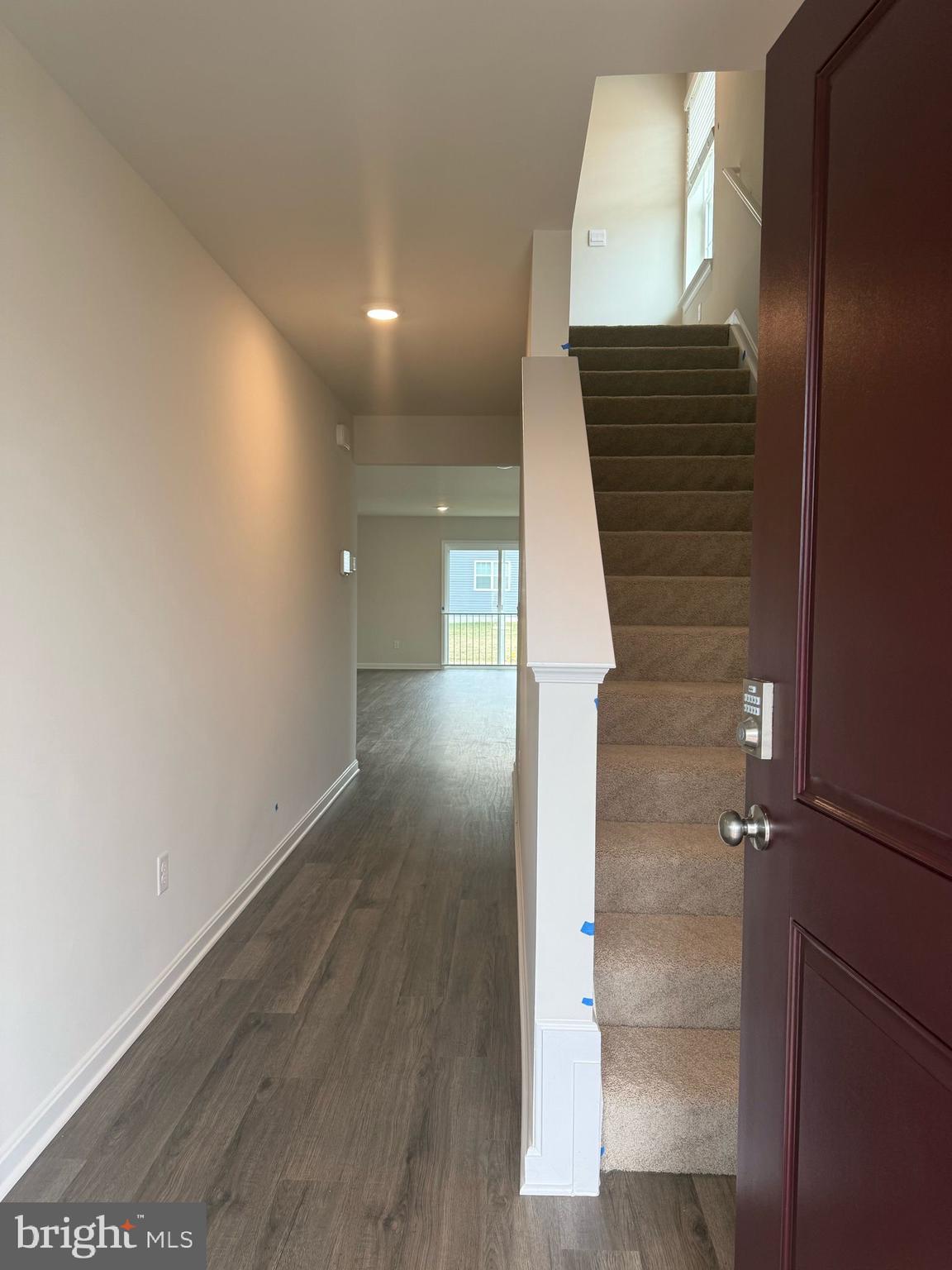 WEST WIND - Residential Lease