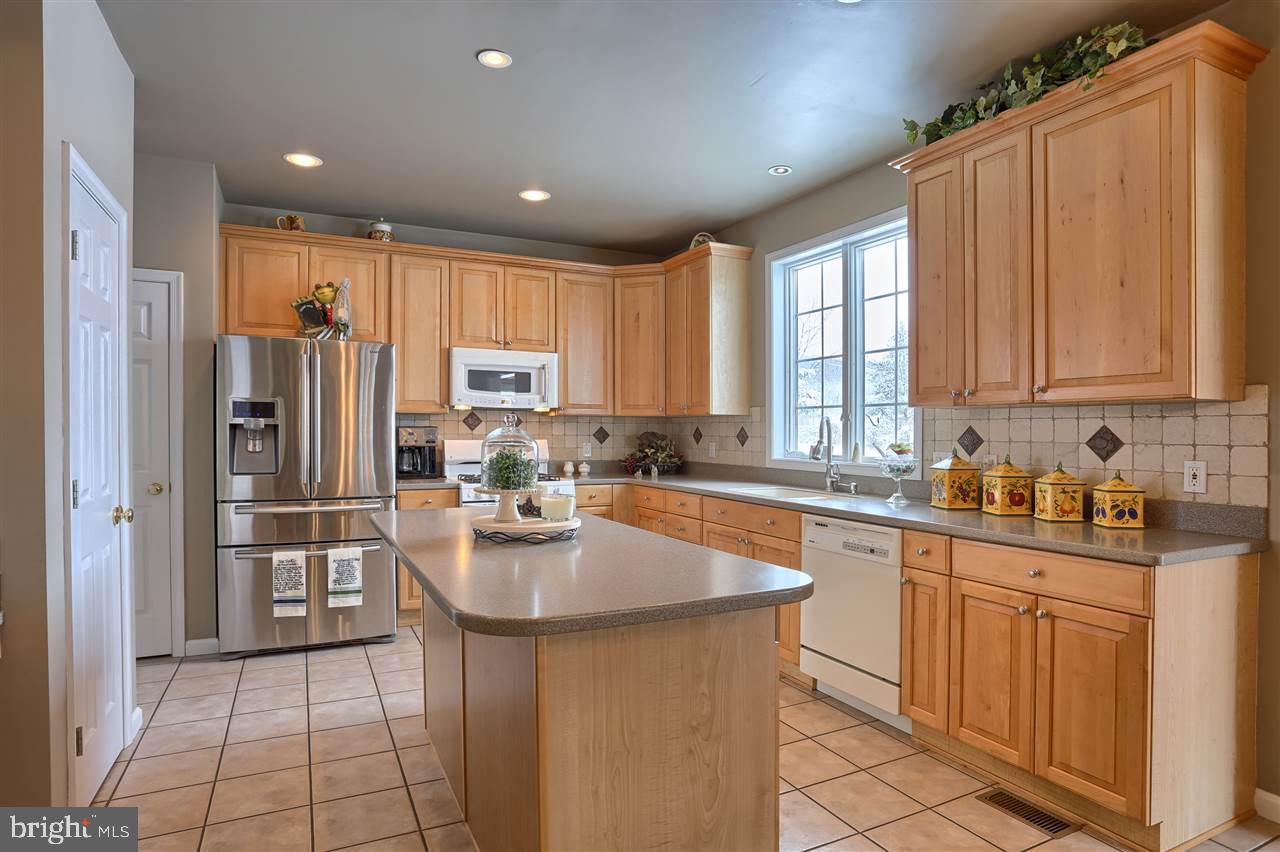 JACOBS CREEK - Residential