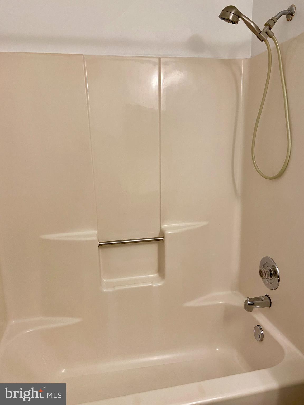 ROLLINGWOOD - Residential