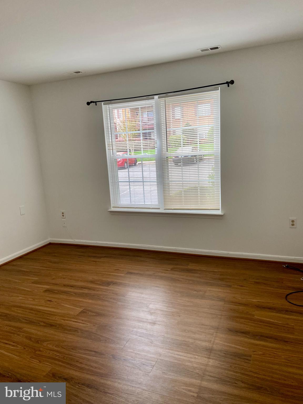 ROLLINGWOOD - Residential