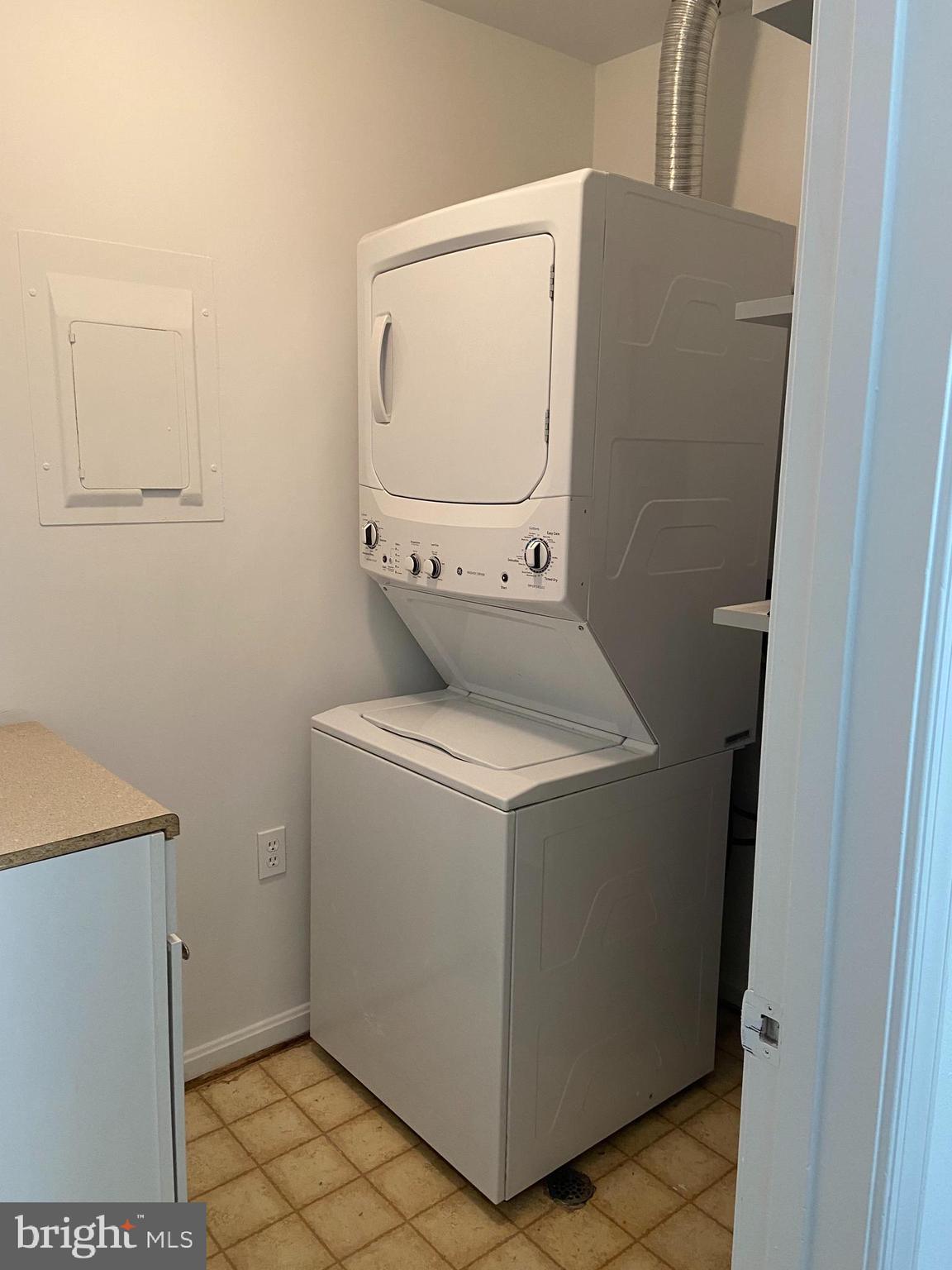 ROLLINGWOOD - Residential