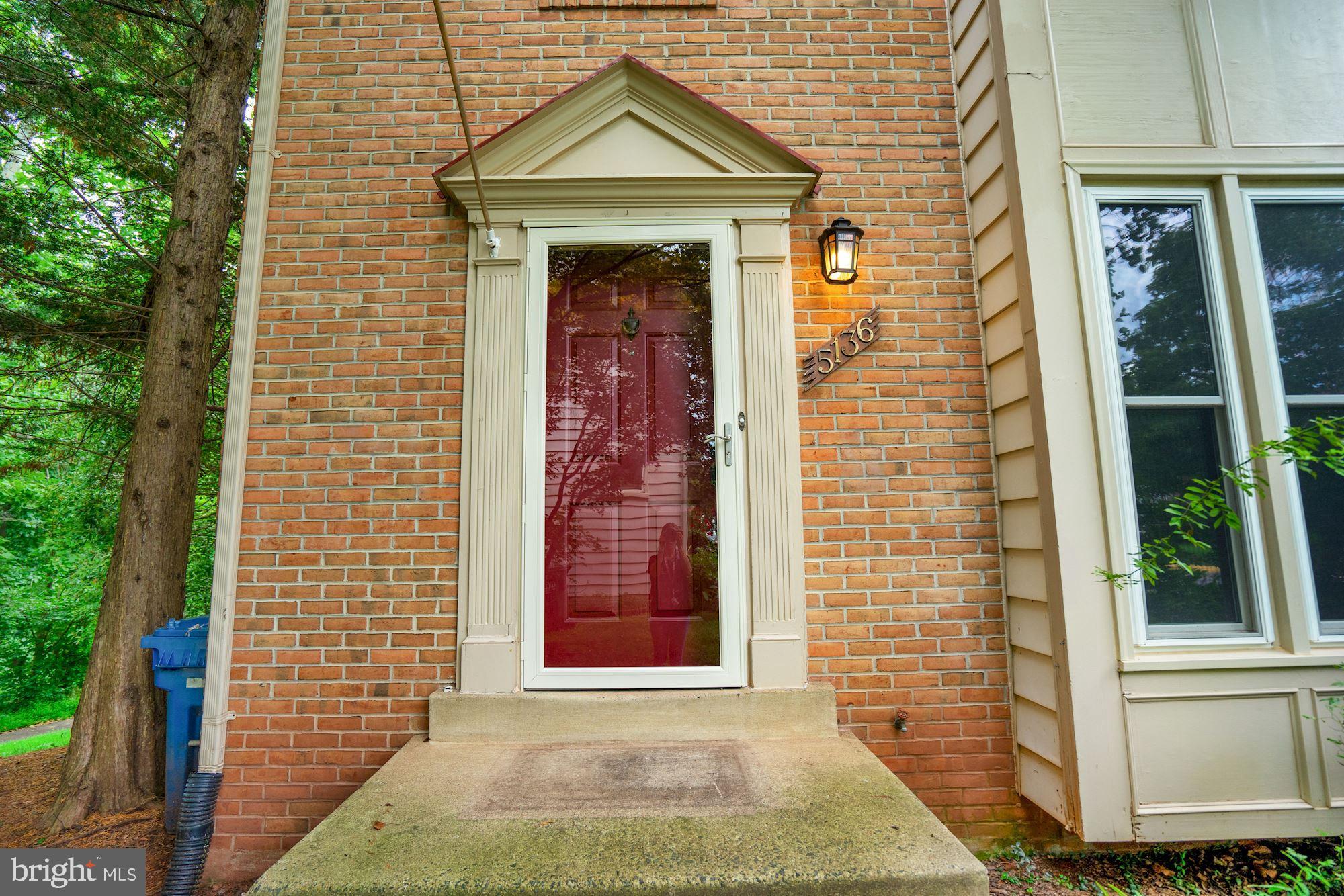 5136 GLEN MEADOW DRIVE
