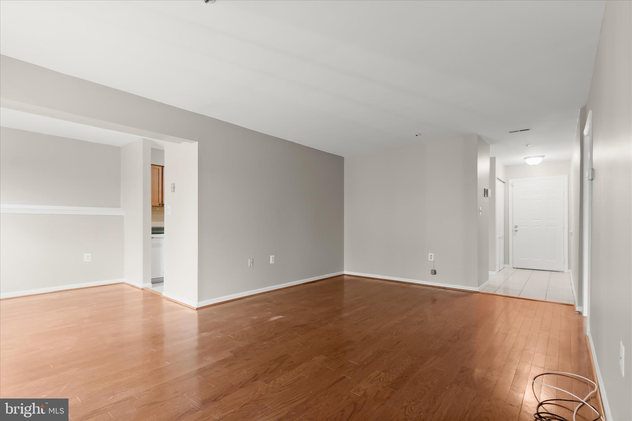 VILLAGE OF MONTGOMERY RUN - Residential