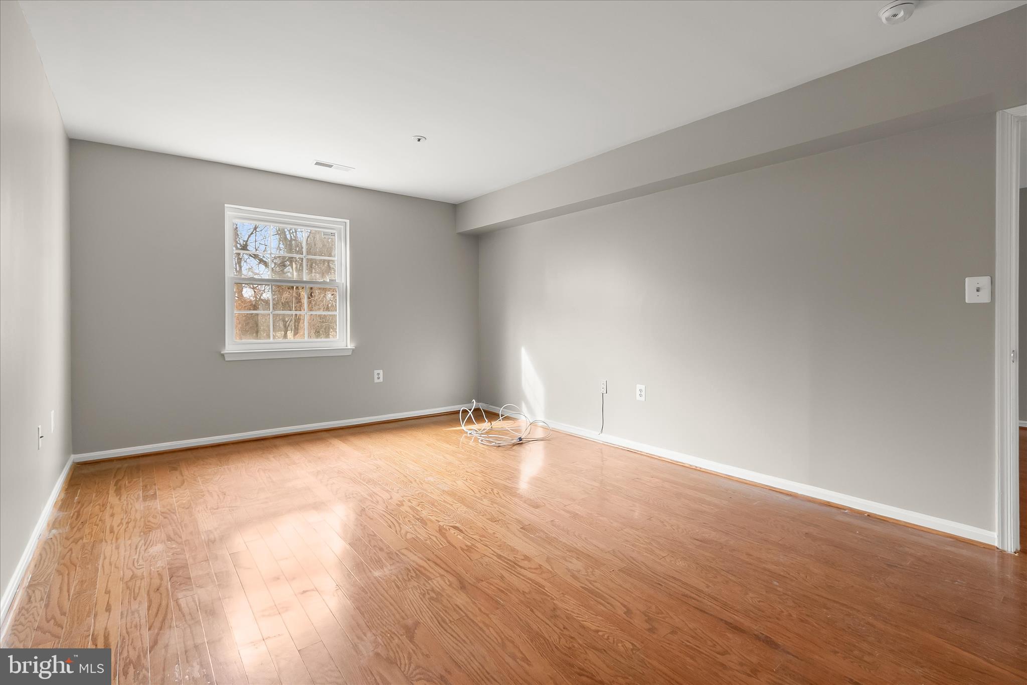 VILLAGE OF MONTGOMERY RUN - Residential