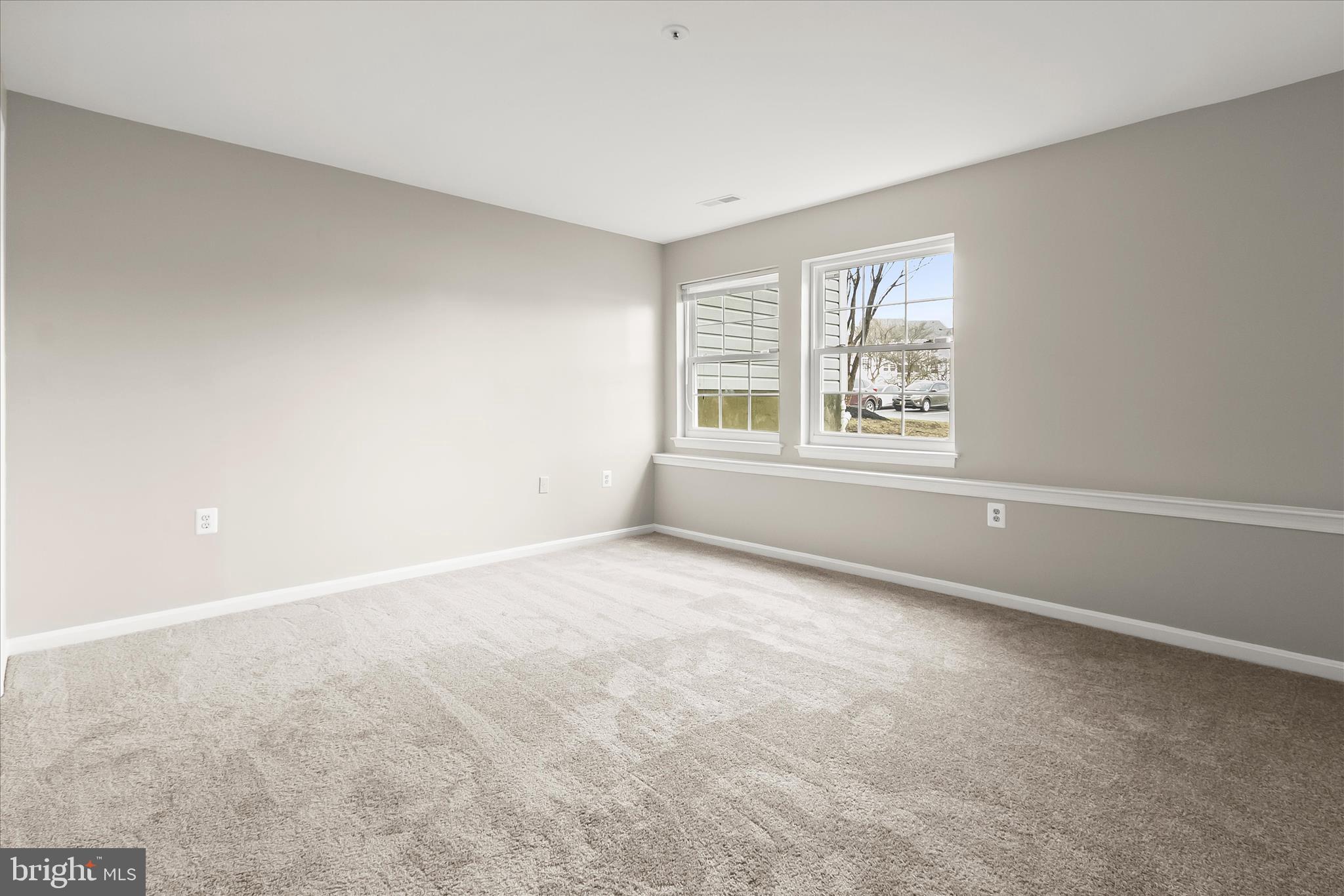 VILLAGE OF MONTGOMERY RUN - Residential