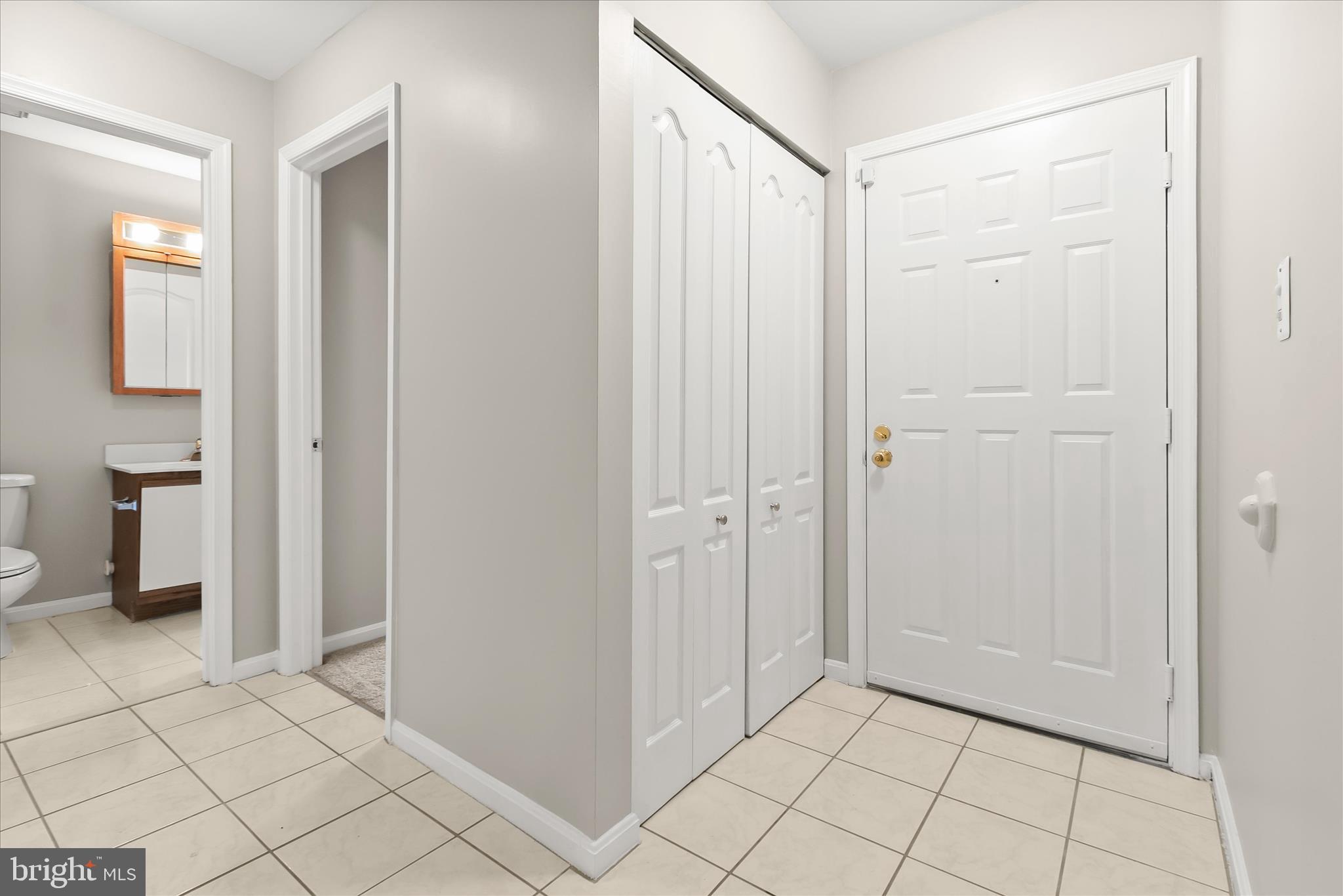 VILLAGE OF MONTGOMERY RUN - Residential