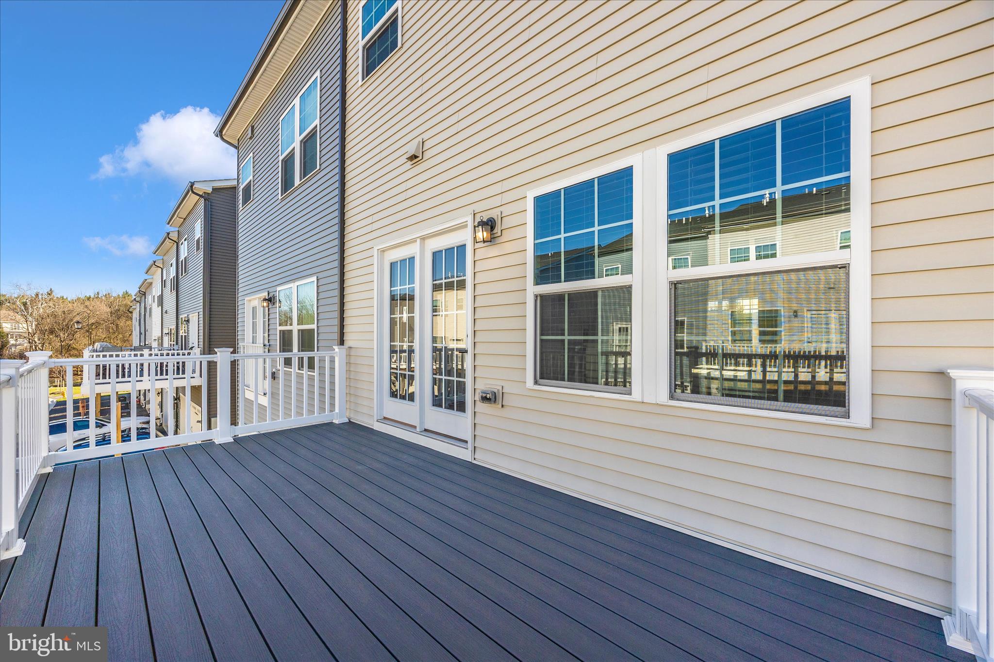 BELLE AIR TOWNHOMES - Residential