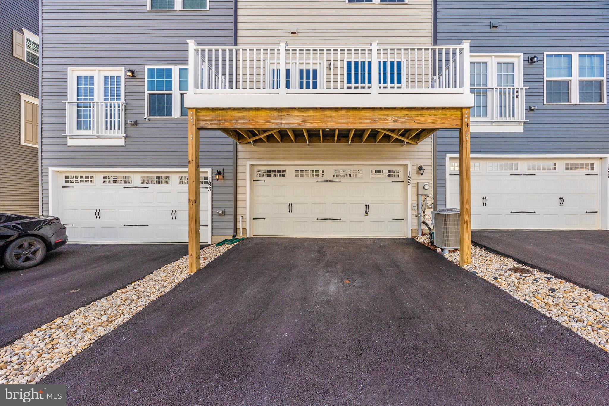 BELLE AIR TOWNHOMES - Residential