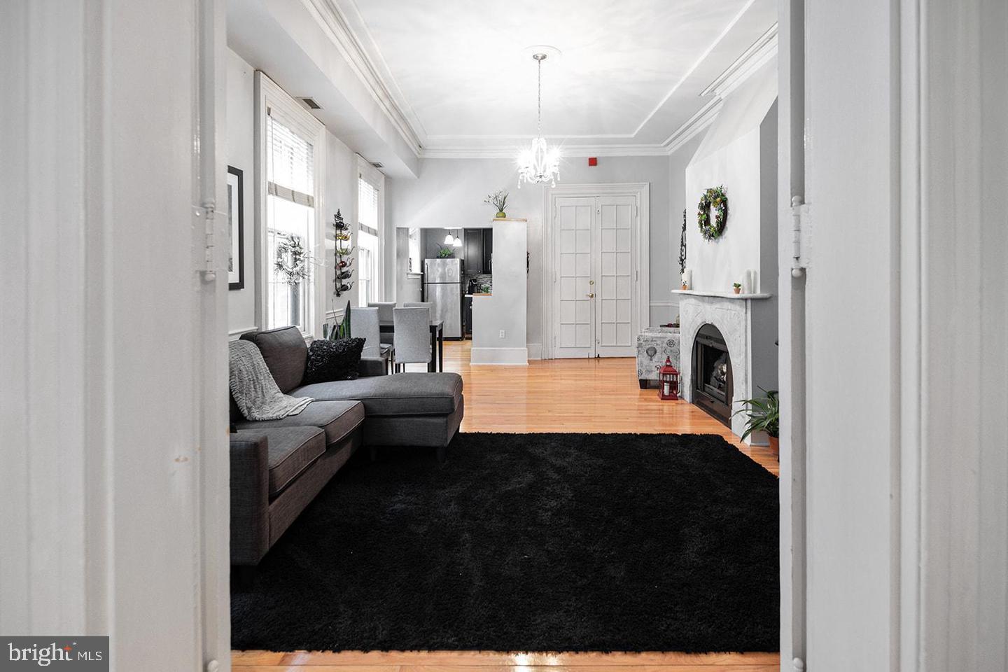 RITTENHOUSE SQUARE - Residential Lease