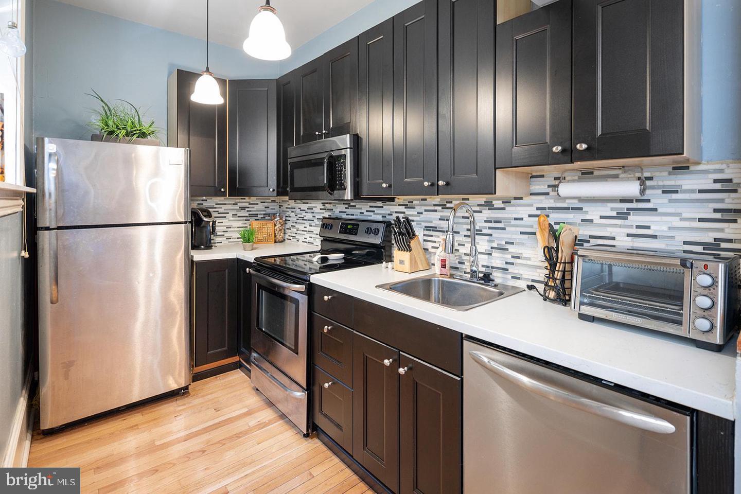 RITTENHOUSE SQUARE - Residential Lease