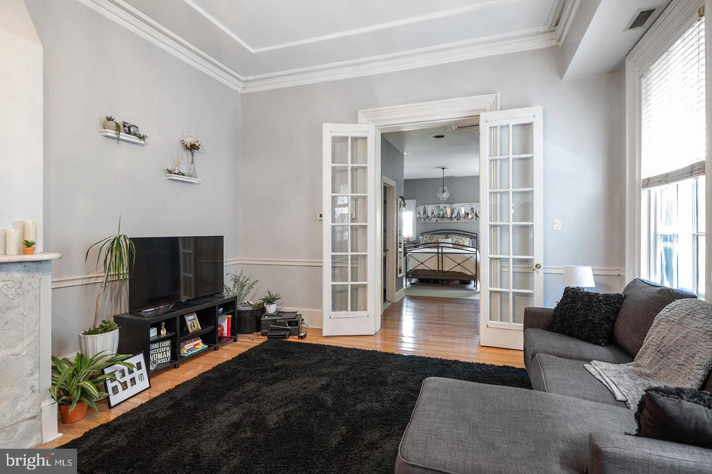 RITTENHOUSE SQUARE - Residential Lease