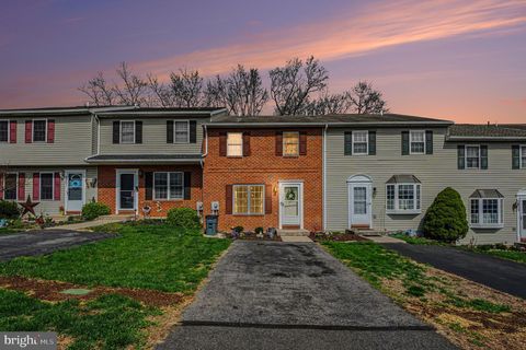3905 LYNN AVENUE READING PA 19606